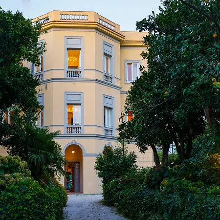 Apartment Preziosa Al Pizzo 3 Km Da Sorrento