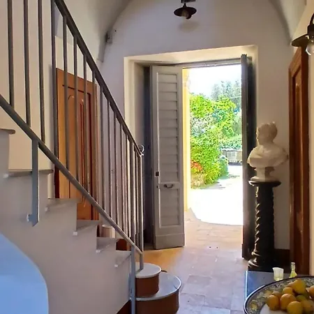 Διαμέρισμα Preziosa Al Pizzo 3 Km Da Sorrento *